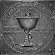 180 anos da Escola de Farmácia placa EF